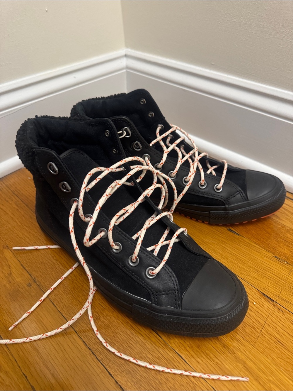 Converse Black High-Top Sneakers with White & Red Speckled Laces